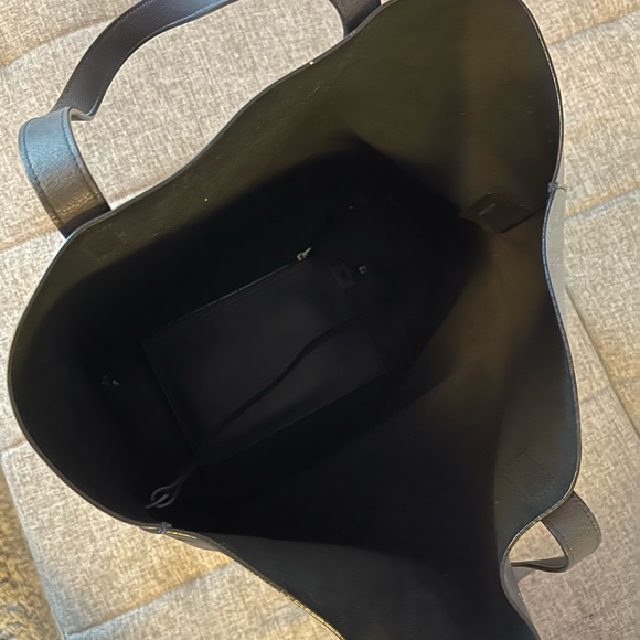 Authentic Saint Laurent tote bag - Picture 7 of 8